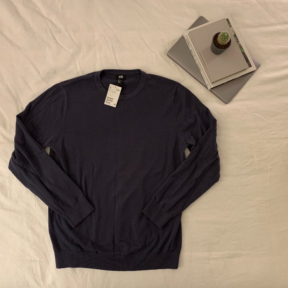 L NEW blue/grey Crew Neck Sweater